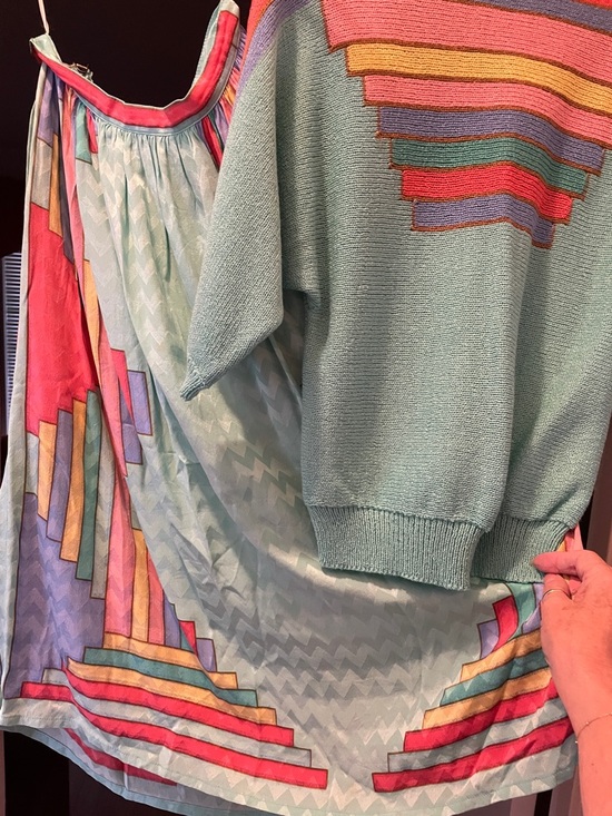 umi collections by Anne Crimmins Sweaters - Women’s Sweater and Skirt set 100% silk…gorgeous Southwest feel to design